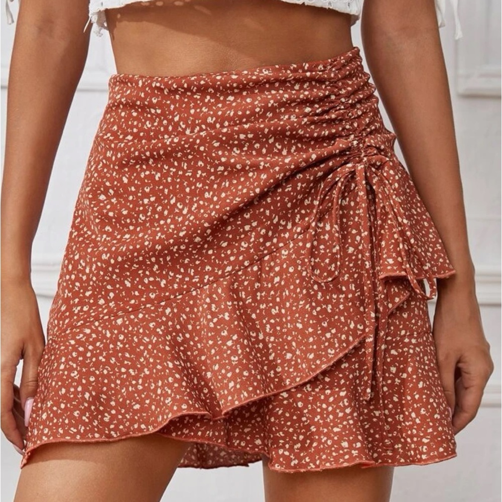 wrap tie side allover skirt